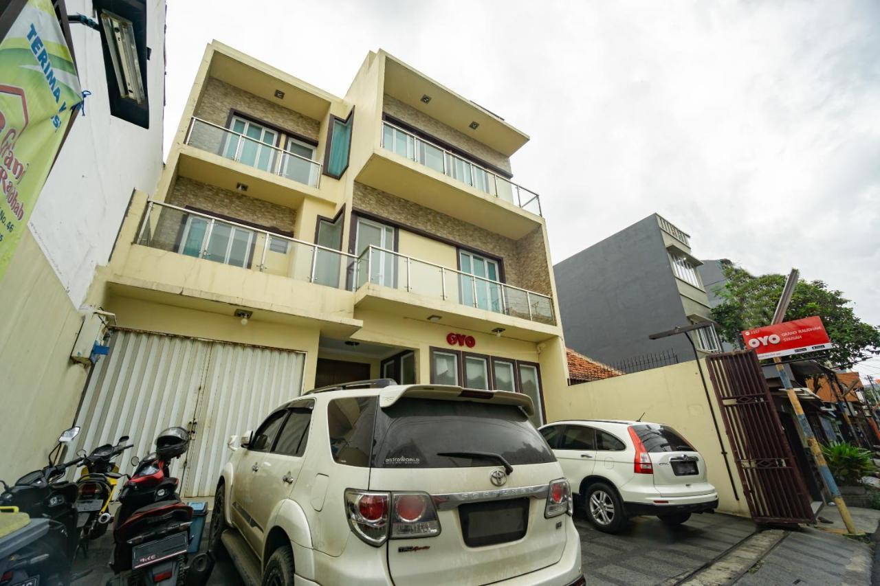 Hotel Oyo 2357 Syariah Grand Raudhah Jakarta Exterior foto