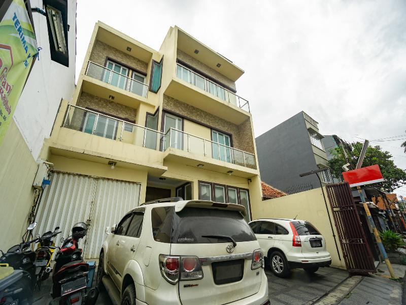 Hotel Oyo 2357 Syariah Grand Raudhah Jakarta Exterior foto