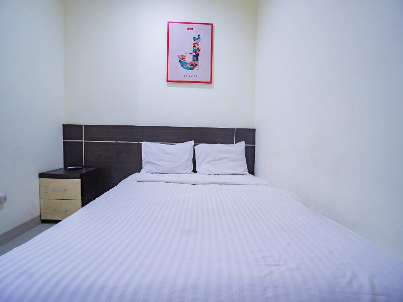 Hotel Oyo 2357 Syariah Grand Raudhah Jakarta Exterior foto